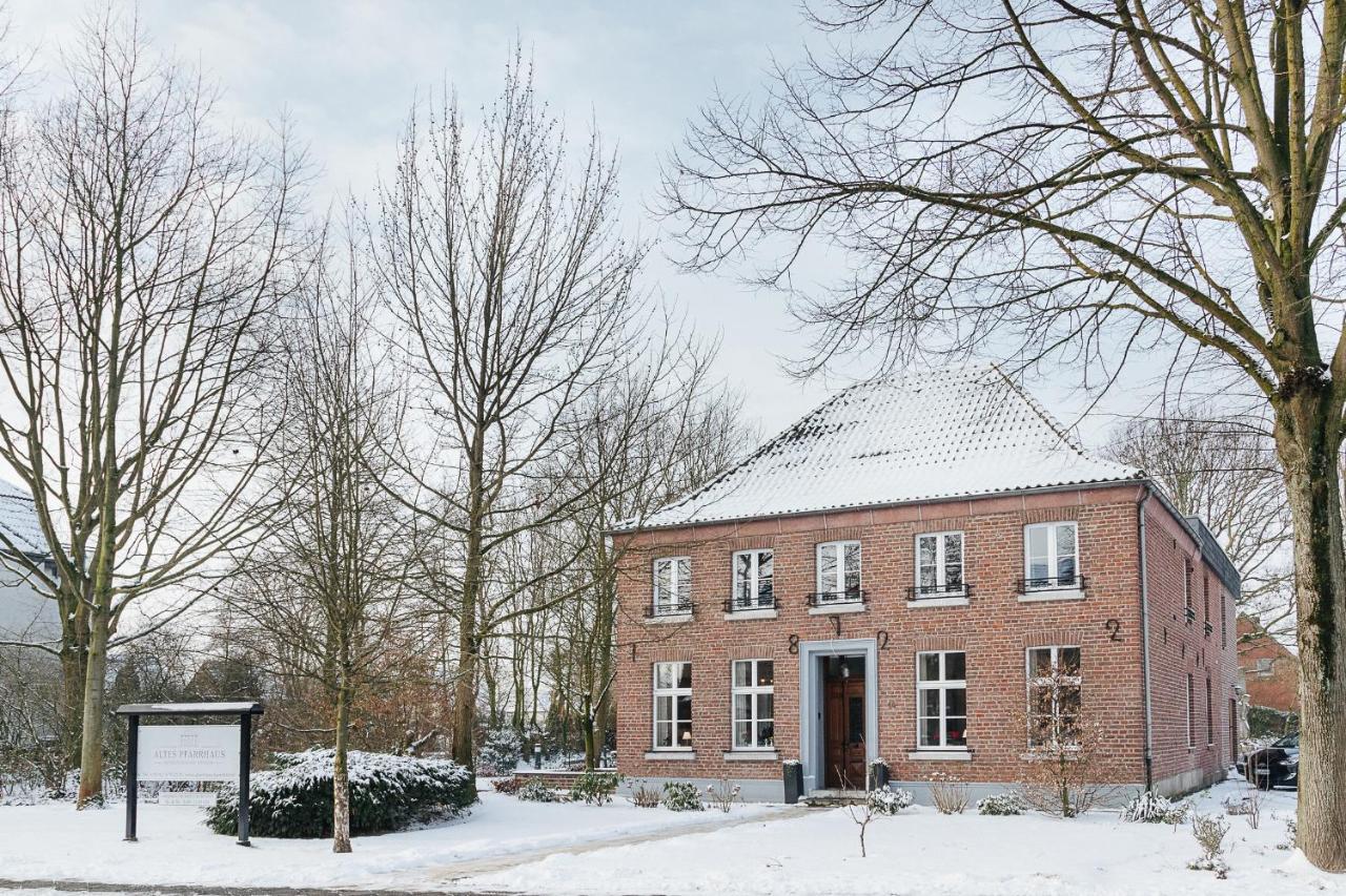 Altes Pfarrhaus Hotel Geldern Eksteriør billede